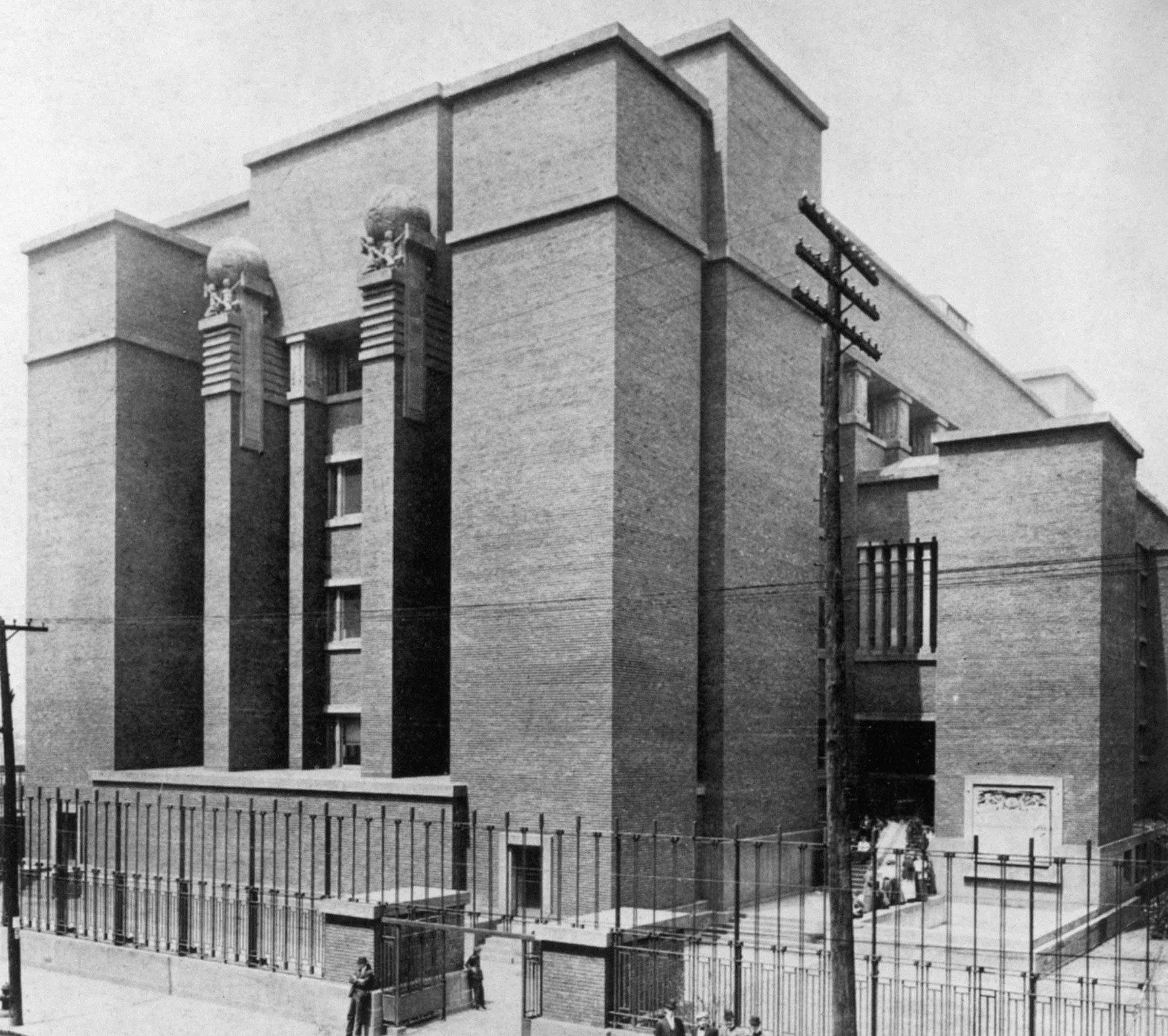Larkin Building / REX Larkin Building / REX