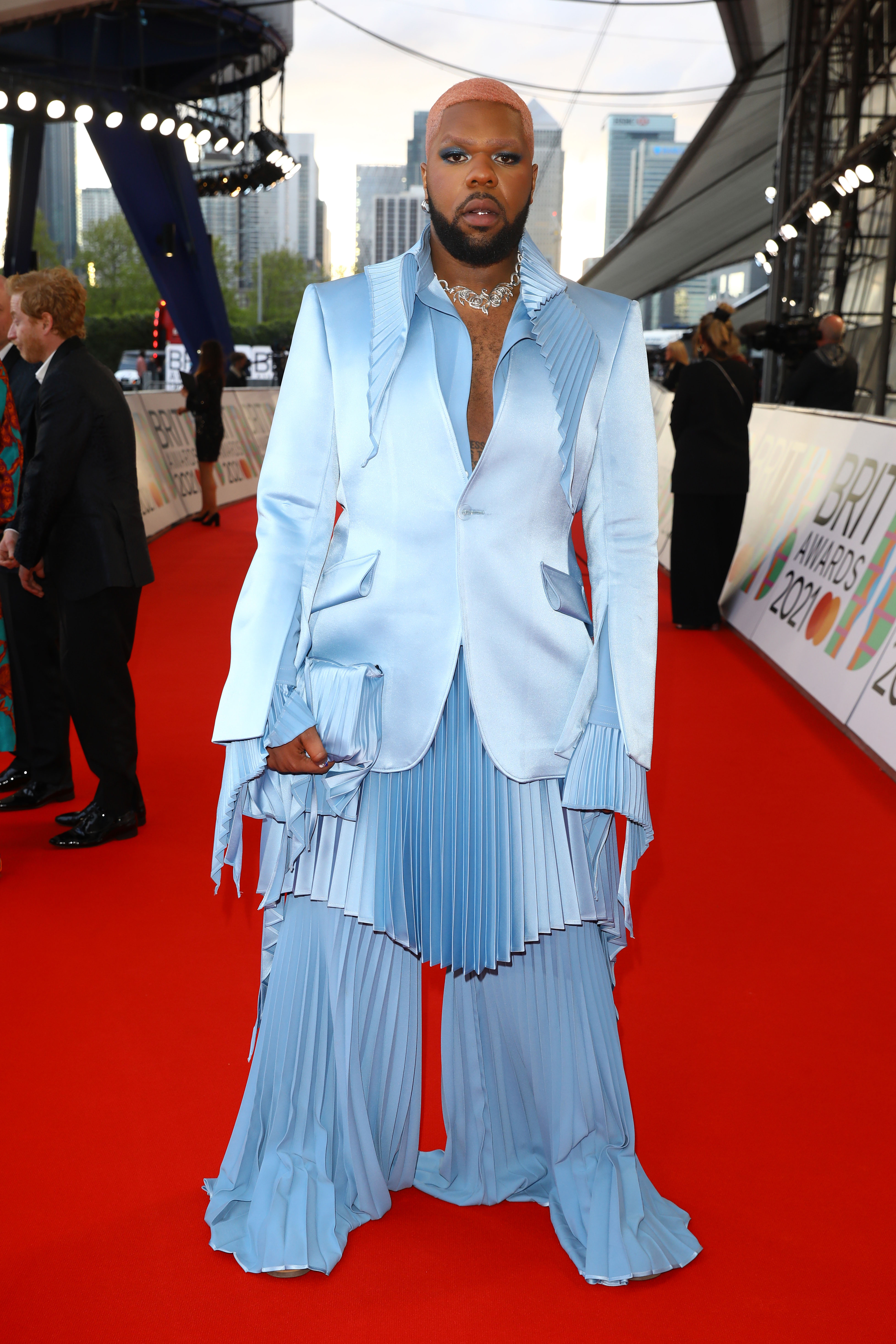 MNEK MNEK