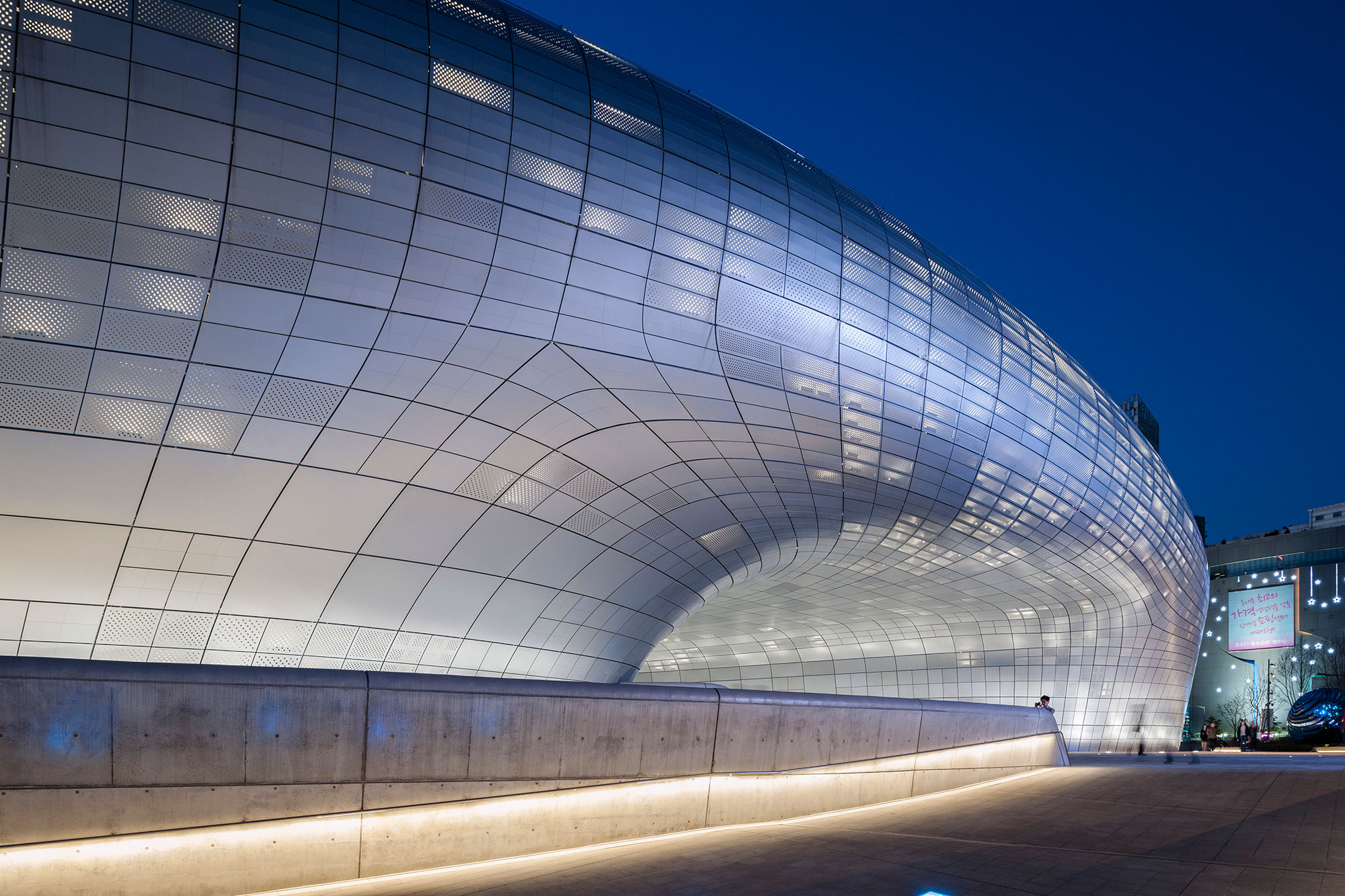 Dongdaemun Design Plaza Dongdaemun Design Plaza