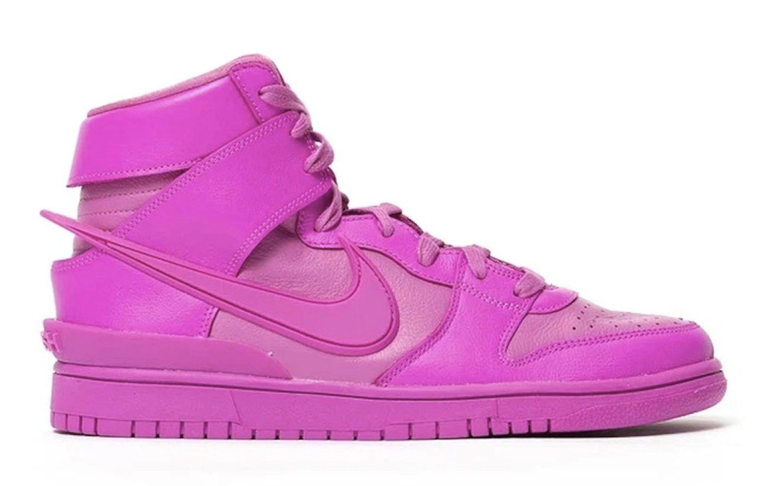 Ambush x Nike Dunk High “Lethal Pink” Ambush x Nike Dunk High “Lethal Pink”