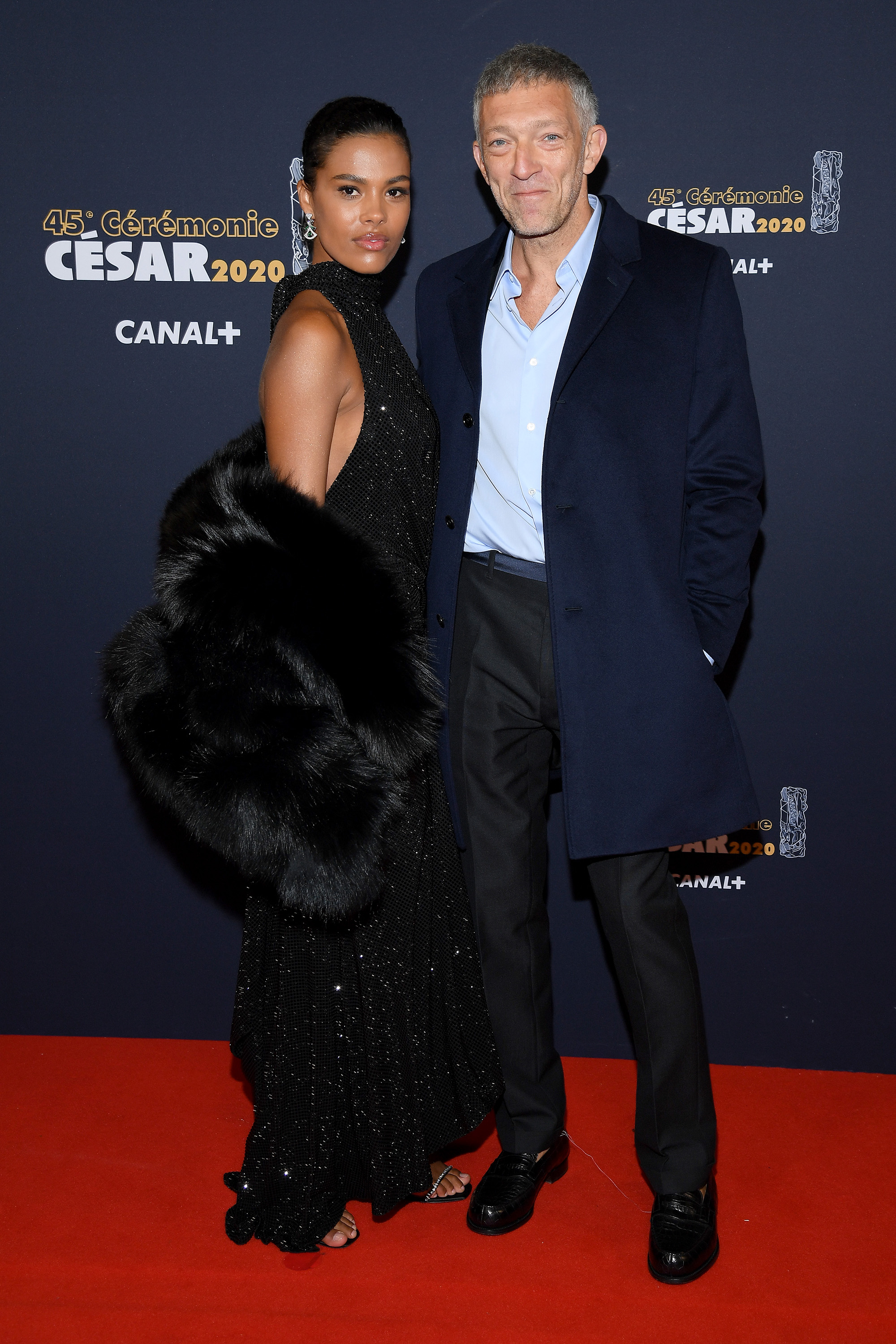 Тина Кунаки и Венсан Кассель на церемонии Cesar Film Awards, 2020 PARIS, FRANCE - FEBRUARY 28: Tina Kunakey and Vincent Cassel arrives at the Cesar Film Awards 2020 Ceremony At Salle Pleyel In Paris on February 28, 2020 in Paris, France. (Photo by Pascal Le Segretain/Getty Images)