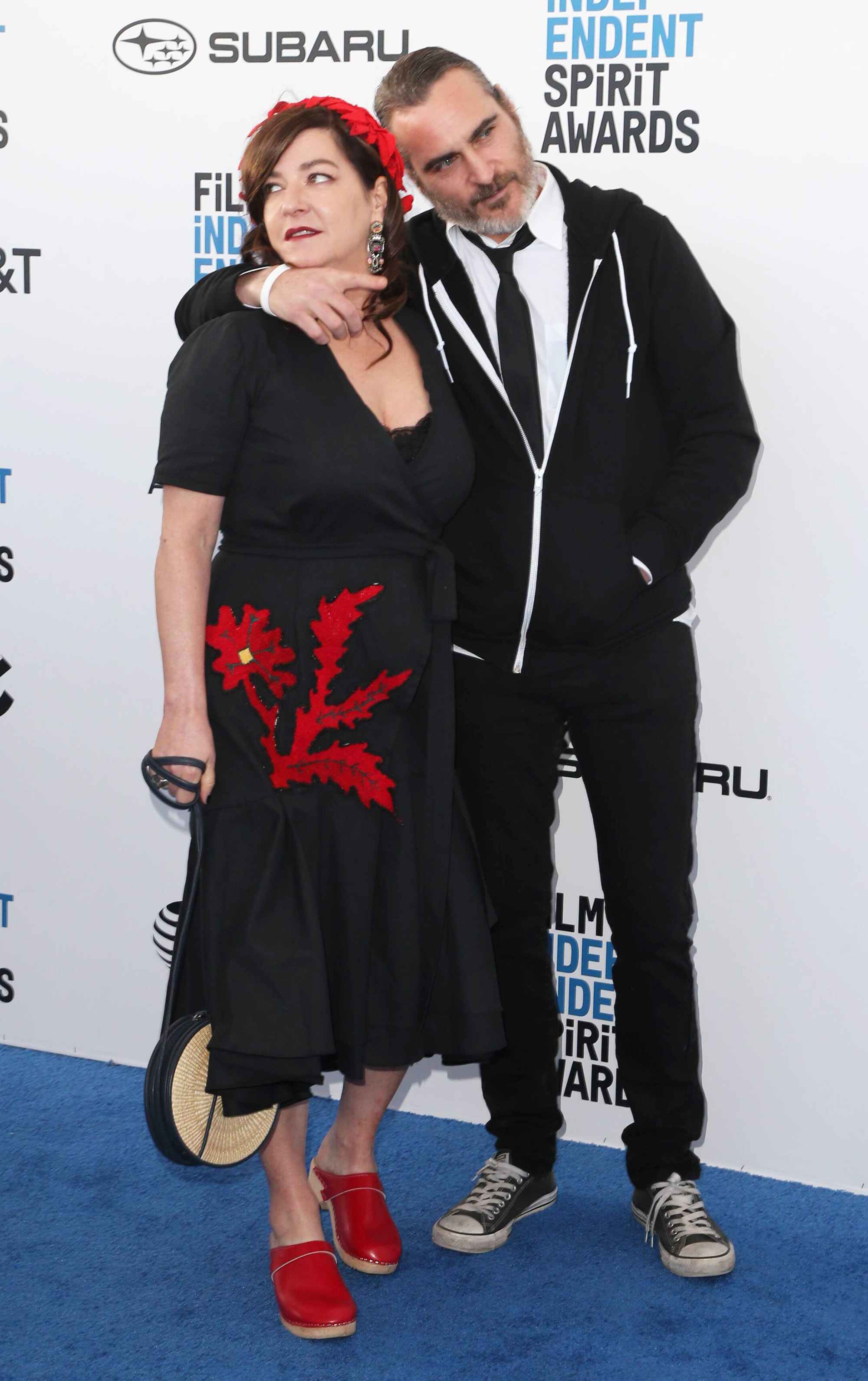 На церемонии Independent Spirit Awards, 2019 Entertainment Bilder Des Tages SANTA MONICA, CA - FEBRUARY 23: Lynne Ramsay, Joaquin Phoenix At The 2019 Film Independent Spirit Awards In Santa Monica, California On February 23, 2019. PUBLICATIONxINxGERxSUIxAUTxONLY