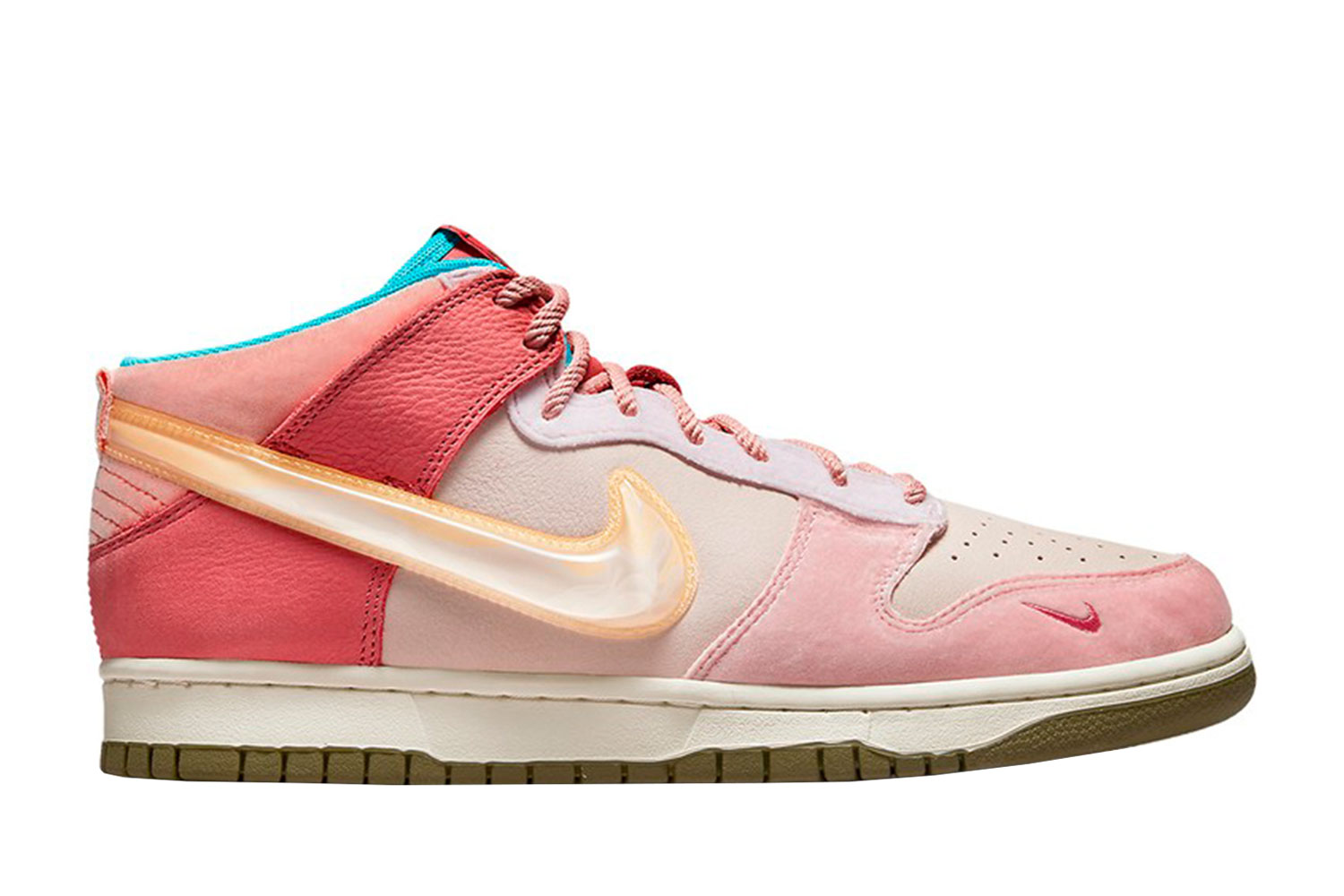 Social Status x Nike Dunk Mid Social Status x Nike Dunk Mid