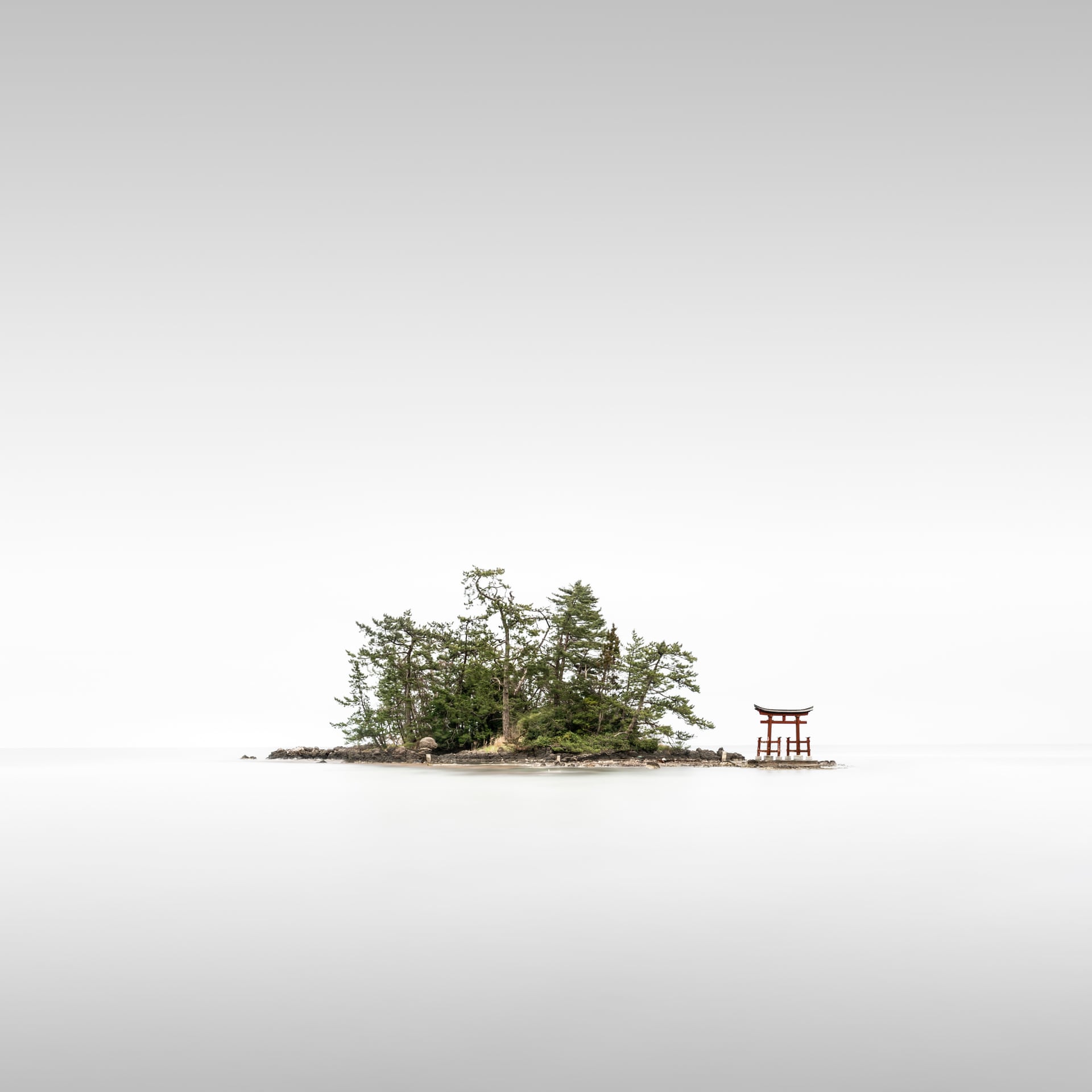Победитель в категории «Пейзаж» (Landscape) — Ронни Бехнерт / Ronny Behnert (Германия) с серией «Тории» / Torii Победитель в категории «Пейзаж» (Landscape) — Ронни Бехнерт / Ronny Behnert (Германия) с серией «Тории» / Torii