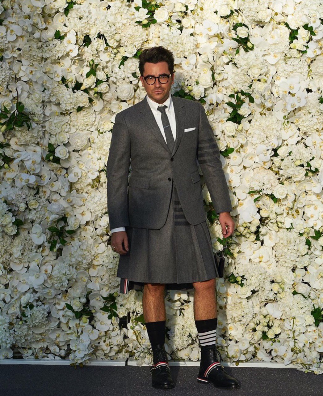 Дэн Леви в Thom Browne Дэн Леви в Thom Browne