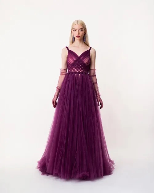 Аня Тейлор-Джой в Dior Couture и украшениях Bvlgari Аня Тейлор-Джой в Dior Couture