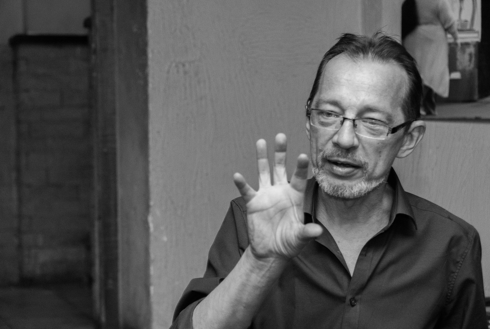 Переводчик Дмитрий Коваленин Переводчик Дмитрий Коваленин