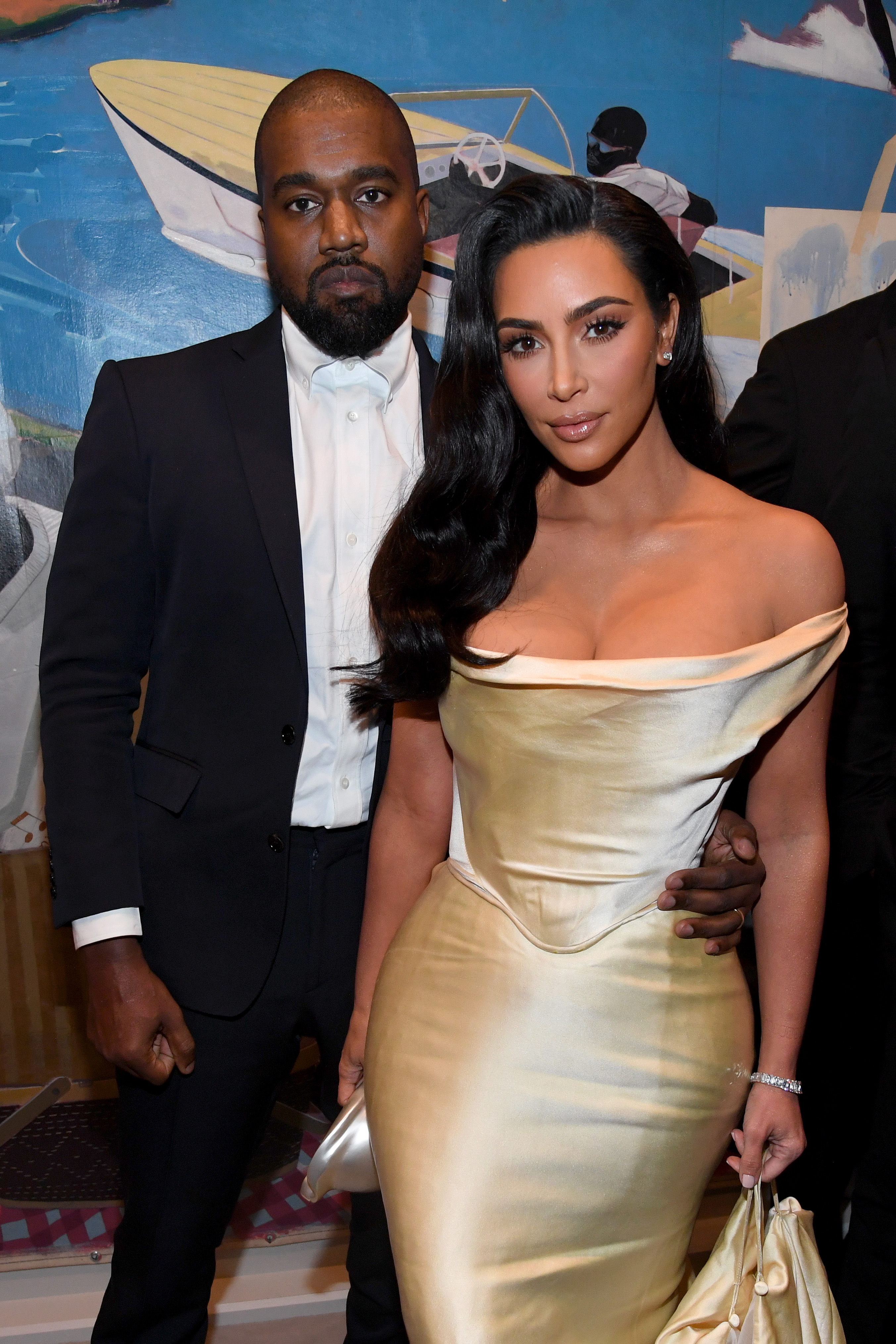 На вечеринке в честь дня рождения Шона Комбса, 2019 LOS ANGELES, CALIFORNIA - DECEMBER 14: (L-R) Kanye West and Kim Kardashian West attend Sean Combs 50th Birthday Bash presented by Ciroc Vodka on December 14, 2019 in Los Angeles, California. (Photo by Kevin Mazur/Getty Images for Sean Combs)
