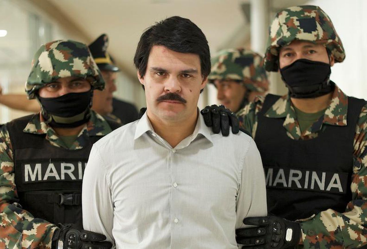 Персонаж Эль Чапо в сериале «Нарко» Персонаж Эль Чапо в сериале «Нарко»