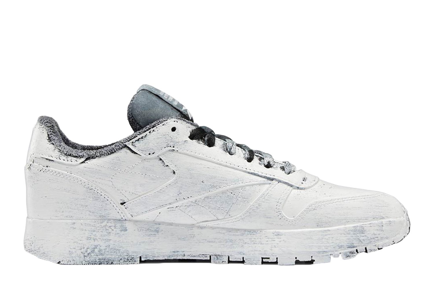 Maison Margiela x Reebok Classic Leather Tabi Maison Margiela x Reebok Classic Leather Tabi