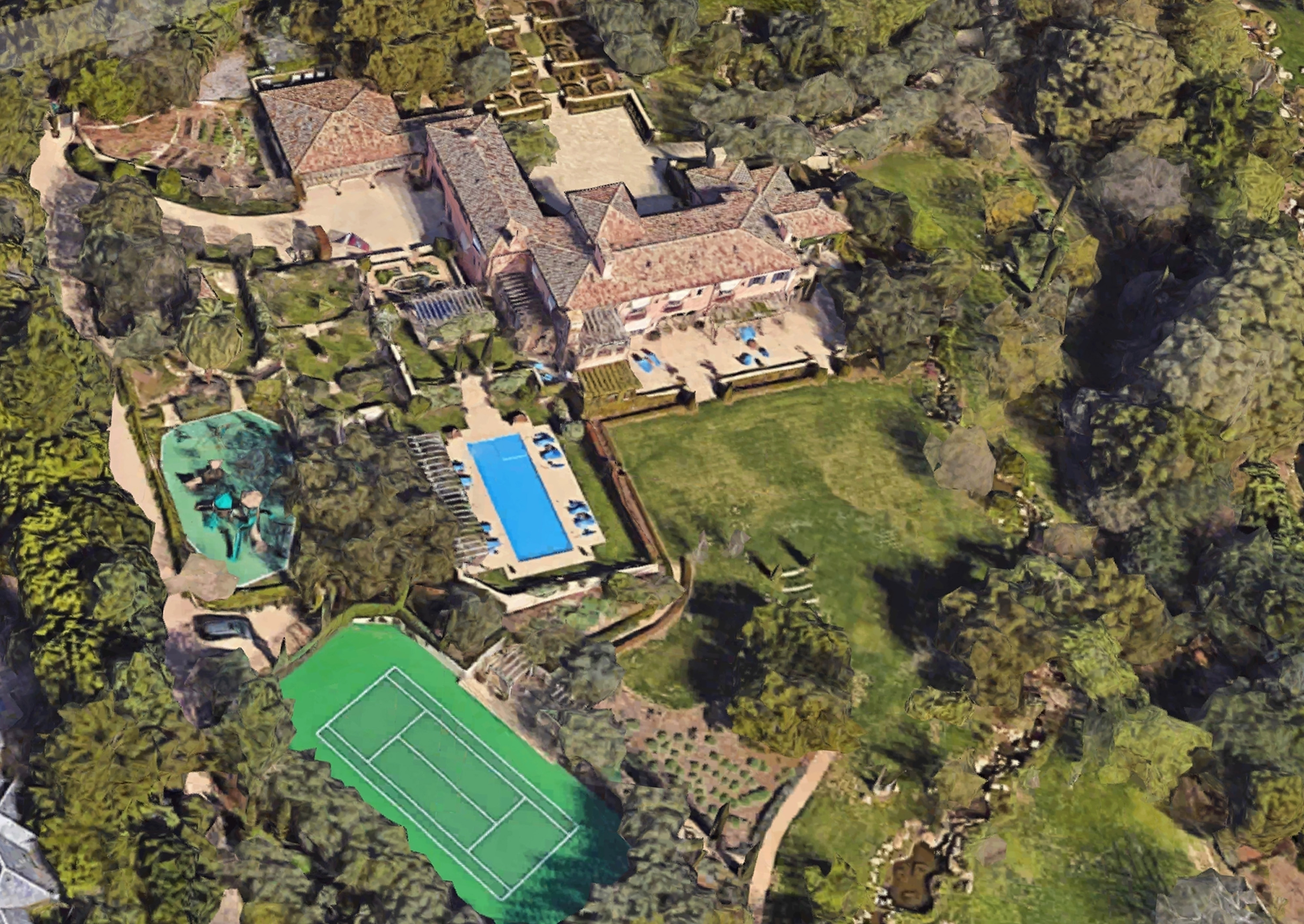 Google Map aerials of Prince Harry and Meghan Markle's new home in Montecito, CA Google Map aerials of Prince Harry and Meghan Markle's new home in Montecito, CA